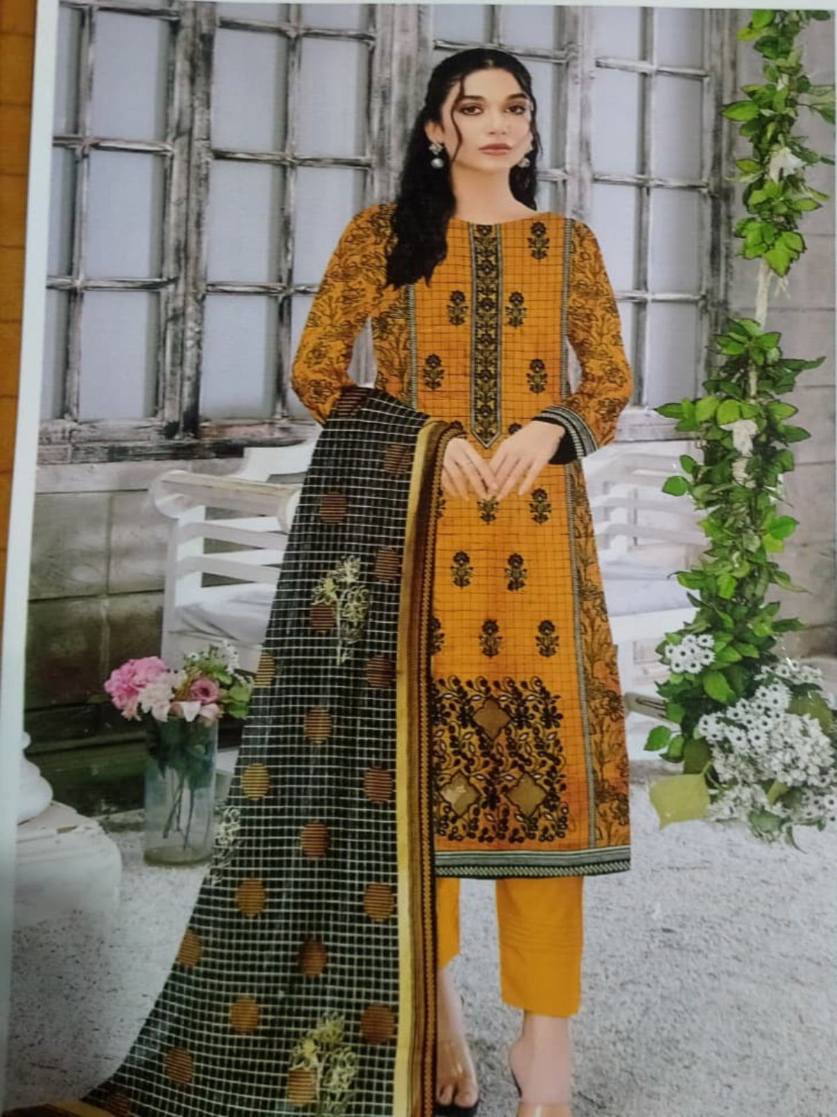 3 PIECE-EMBROIDED LINEN SUIT
